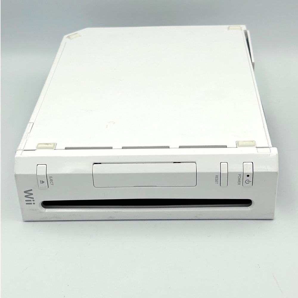 Nintendo Wii Console RVL-001 White GameCube Compatible Gaming System